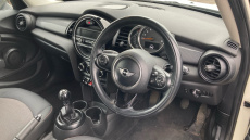 MINI Hatchback 1.5 Cooper 5dr Petrol Hatchback